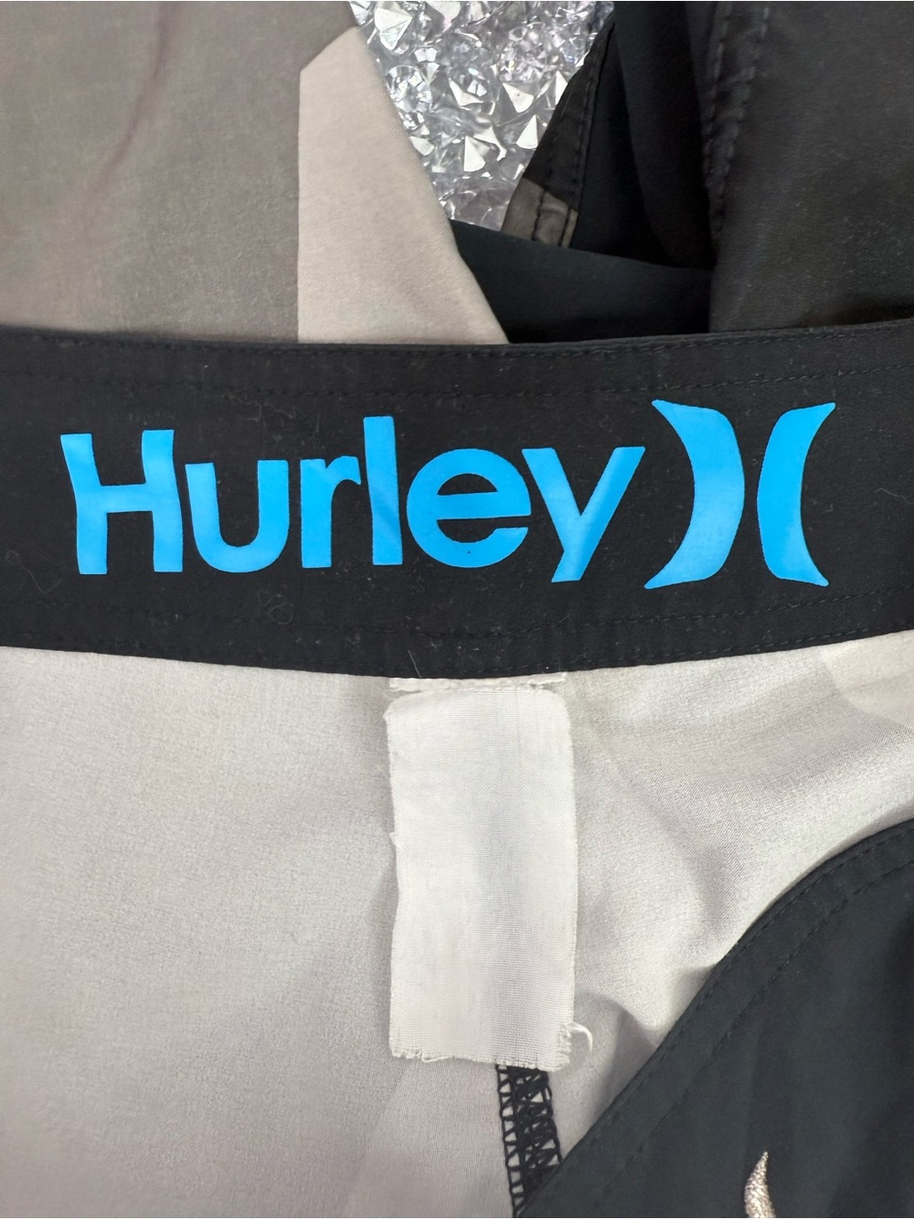 Hurley phantom shorts Black and Gray Geometric Men's Swim Trunks - Picture 9 of 11